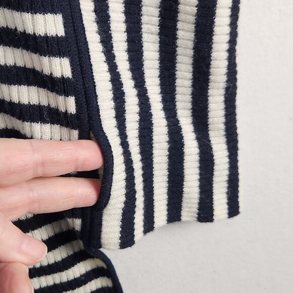 Club Monaco Wmn's Cashmere B&W Striped Assymetric Long Sleeve Sweater Sz XS/TP - Picture 5 of 10